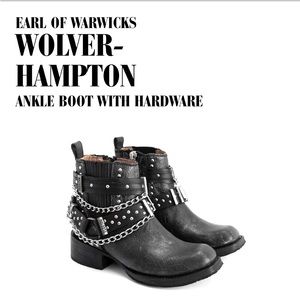 Beautiful boot - size 6 but fits more like 6 and a half / small 7